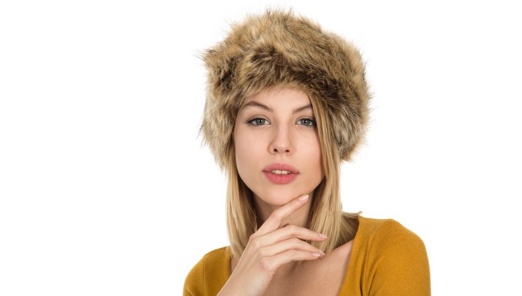 tenues en fausse fourrure